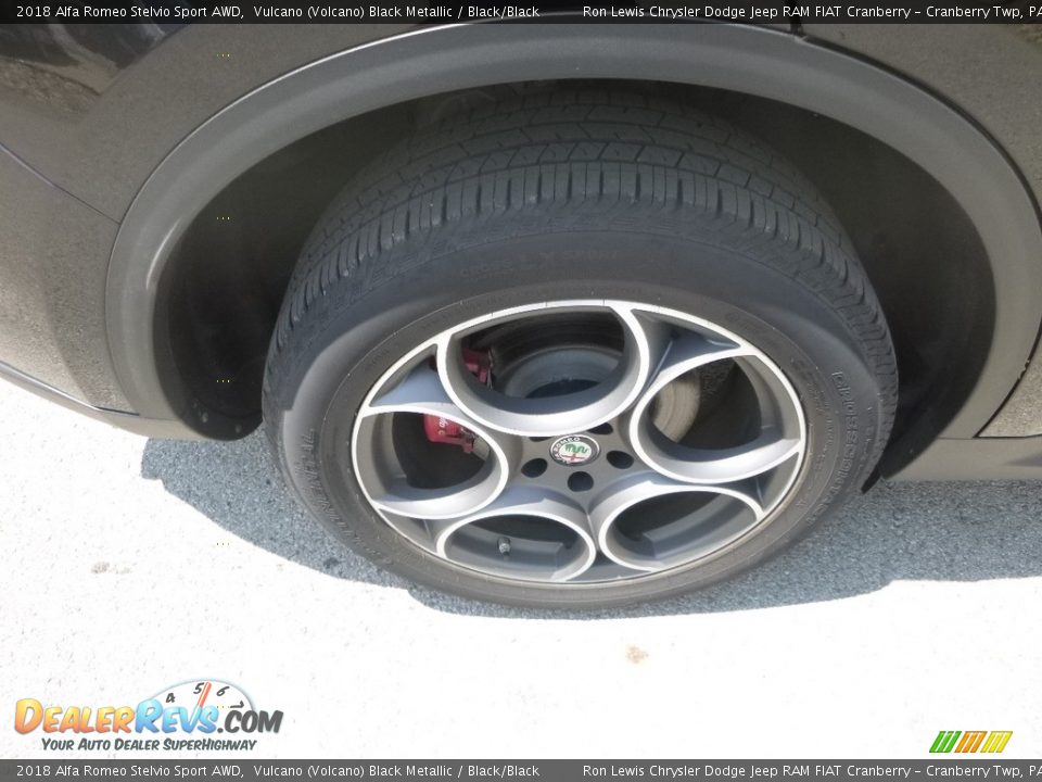 2018 Alfa Romeo Stelvio Sport AWD Vulcano (Volcano) Black Metallic / Black/Black Photo #9
