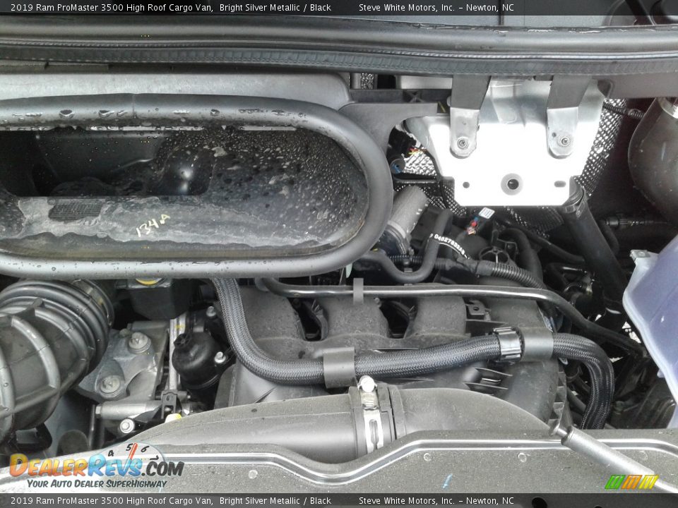 2019 Ram ProMaster 3500 High Roof Cargo Van Bright Silver Metallic / Black Photo #24
