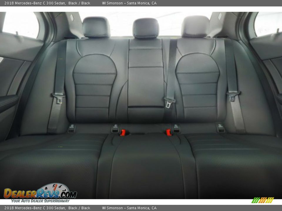 2018 Mercedes-Benz C 300 Sedan Black / Black Photo #33