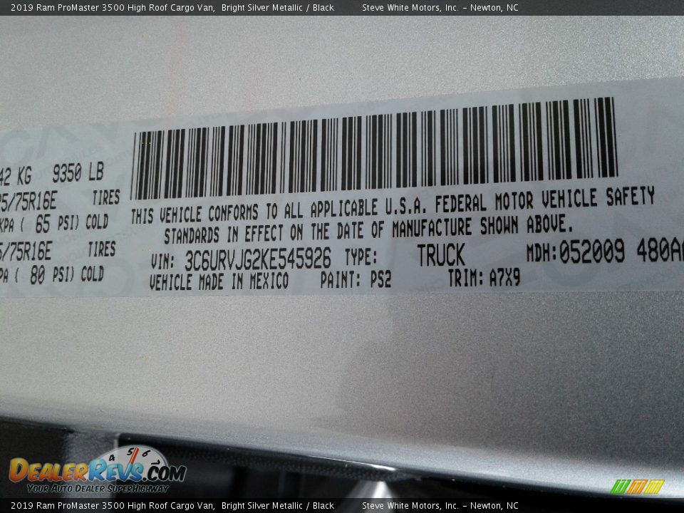 2019 Ram ProMaster 3500 High Roof Cargo Van Bright Silver Metallic / Black Photo #25
