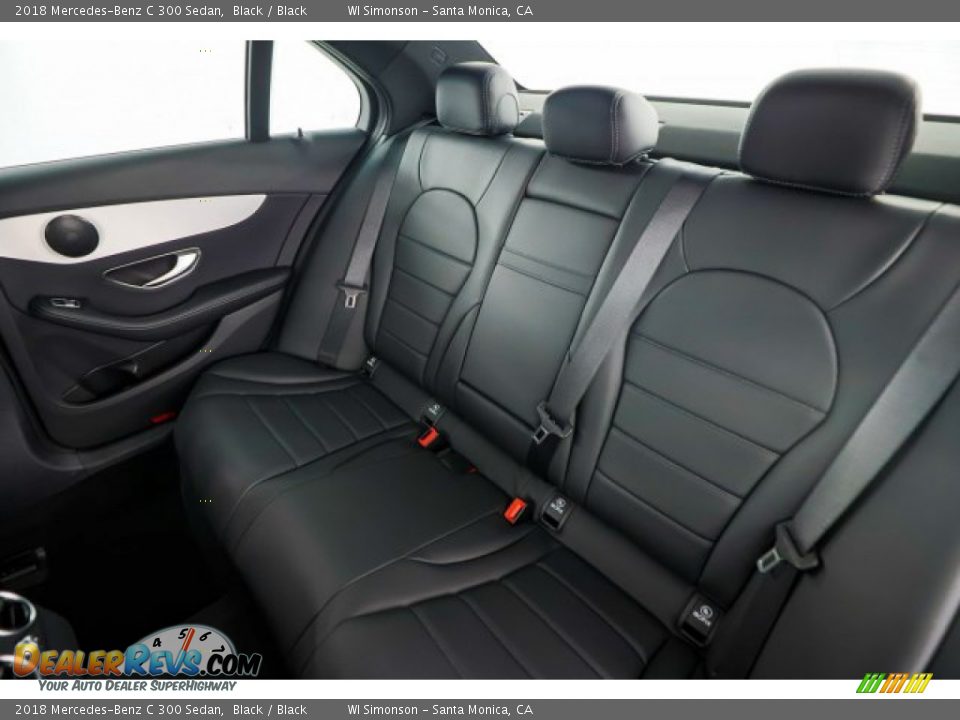 2018 Mercedes-Benz C 300 Sedan Black / Black Photo #35