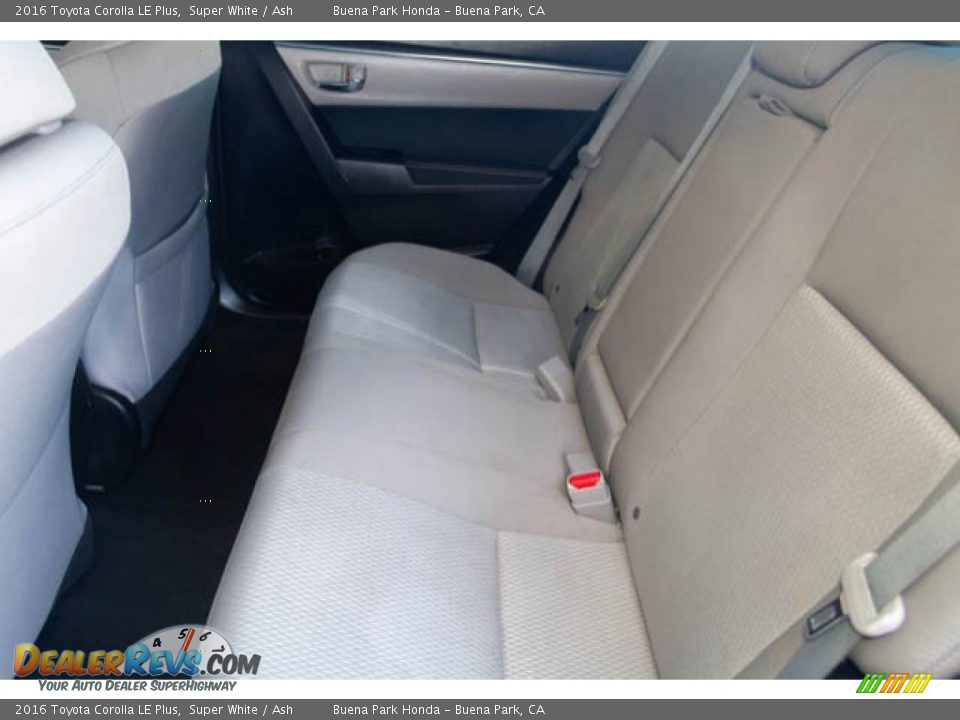 2016 Toyota Corolla LE Plus Super White / Ash Photo #4