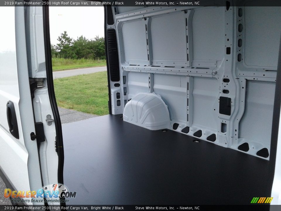 2019 Ram ProMaster 2500 High Roof Cargo Van Bright White / Black Photo #12