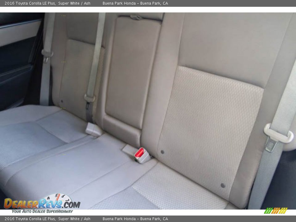 2016 Toyota Corolla LE Plus Super White / Ash Photo #19