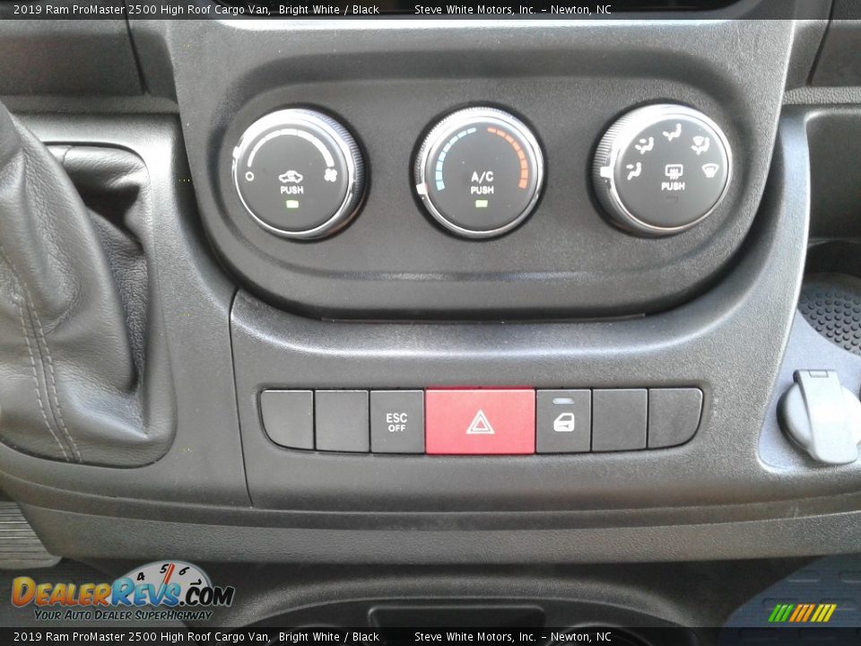 2019 Ram ProMaster 2500 High Roof Cargo Van Bright White / Black Photo #21