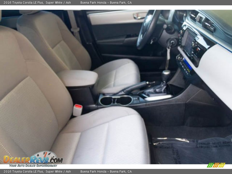 2016 Toyota Corolla LE Plus Super White / Ash Photo #23