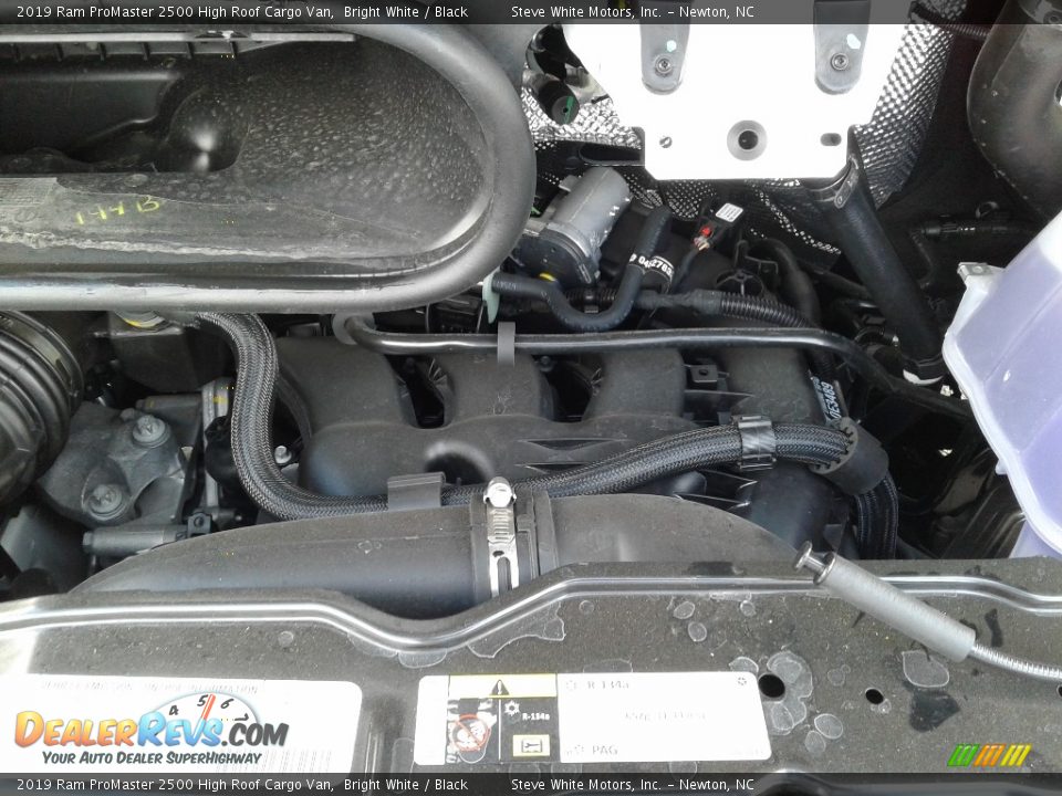 2019 Ram ProMaster 2500 High Roof Cargo Van Bright White / Black Photo #24