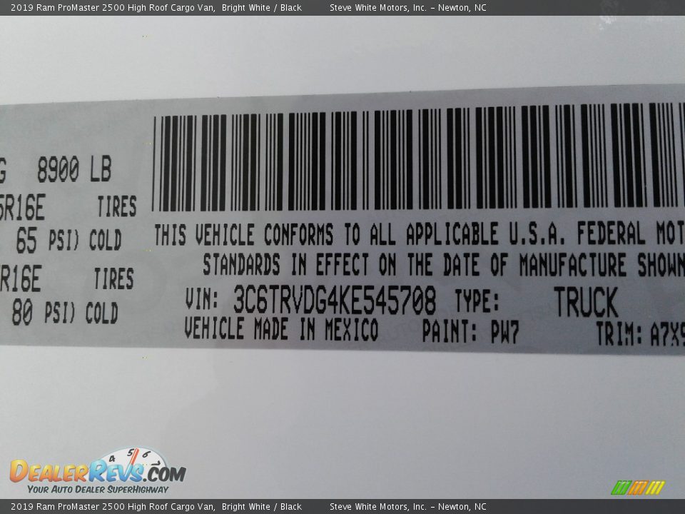 2019 Ram ProMaster 2500 High Roof Cargo Van Bright White / Black Photo #25