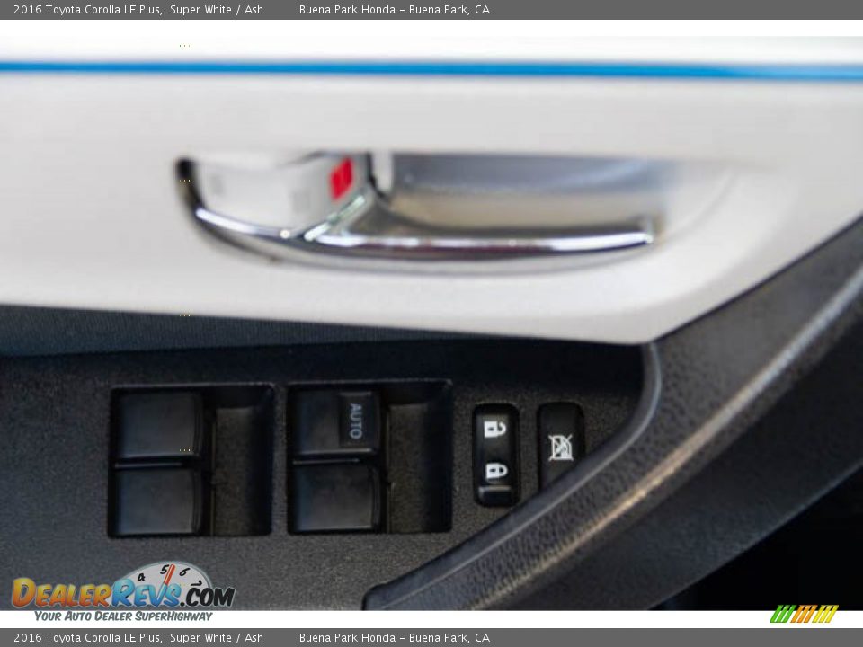 2016 Toyota Corolla LE Plus Super White / Ash Photo #28