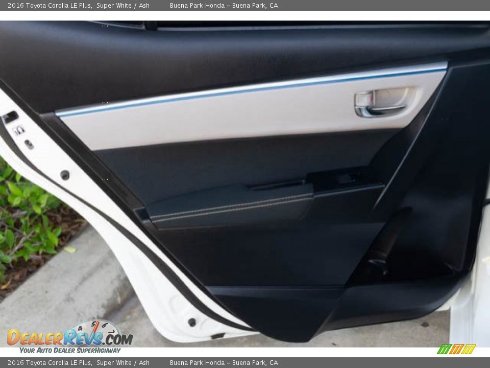 2016 Toyota Corolla LE Plus Super White / Ash Photo #29