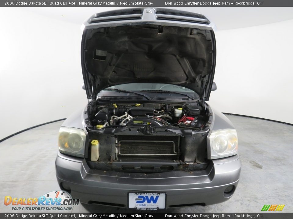 2006 Dodge Dakota SLT Quad Cab 4x4 Mineral Gray Metallic / Medium Slate Gray Photo #6