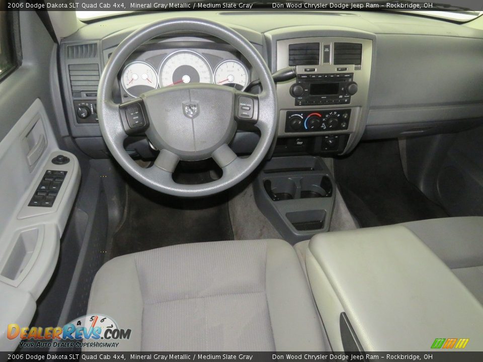 2006 Dodge Dakota SLT Quad Cab 4x4 Mineral Gray Metallic / Medium Slate Gray Photo #30