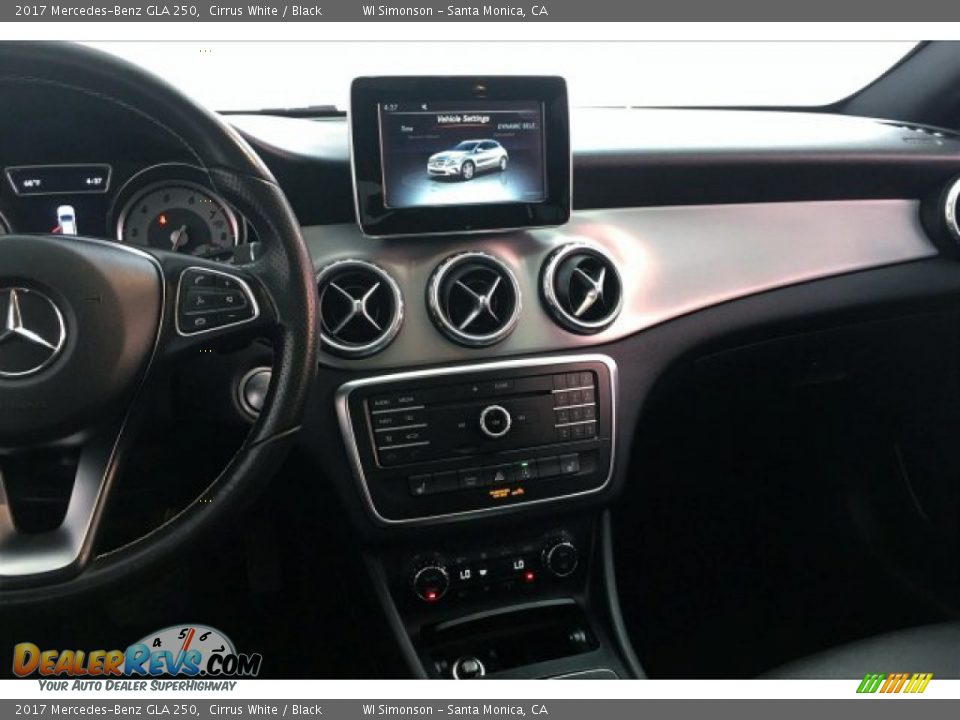 2017 Mercedes-Benz GLA 250 Cirrus White / Black Photo #5