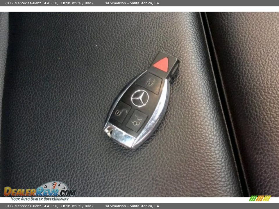 2017 Mercedes-Benz GLA 250 Cirrus White / Black Photo #11