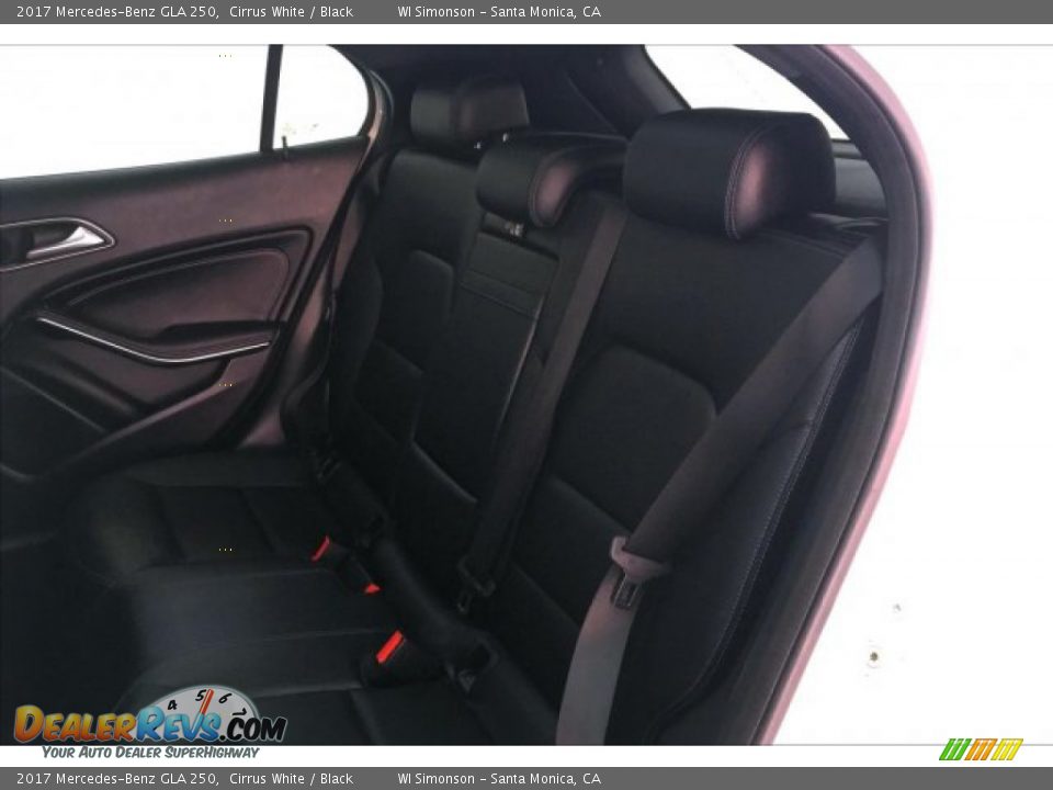 2017 Mercedes-Benz GLA 250 Cirrus White / Black Photo #15
