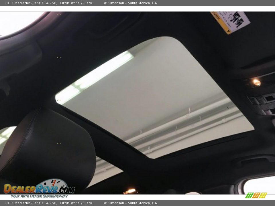 2017 Mercedes-Benz GLA 250 Cirrus White / Black Photo #29