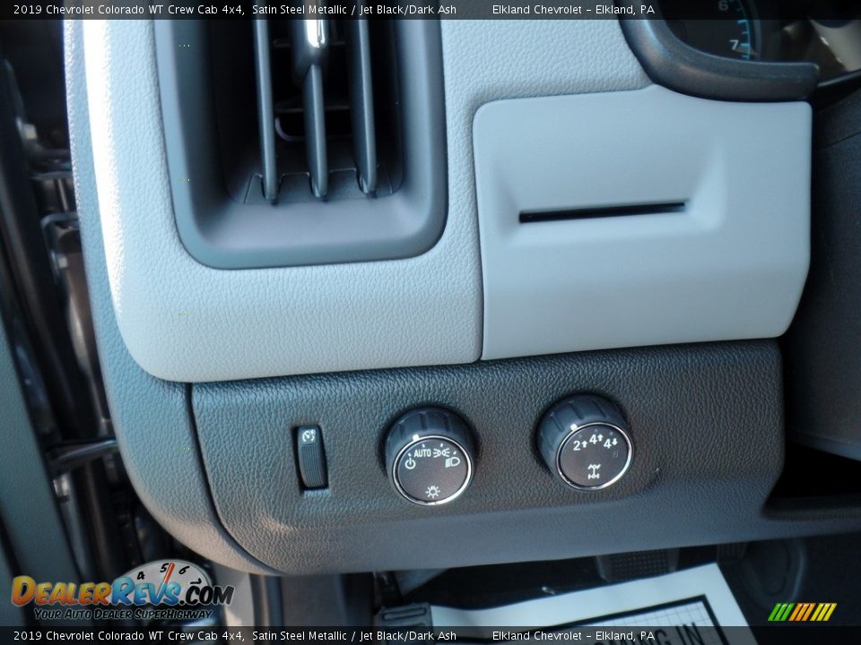 2019 Chevrolet Colorado WT Crew Cab 4x4 Satin Steel Metallic / Jet Black/Dark Ash Photo #22