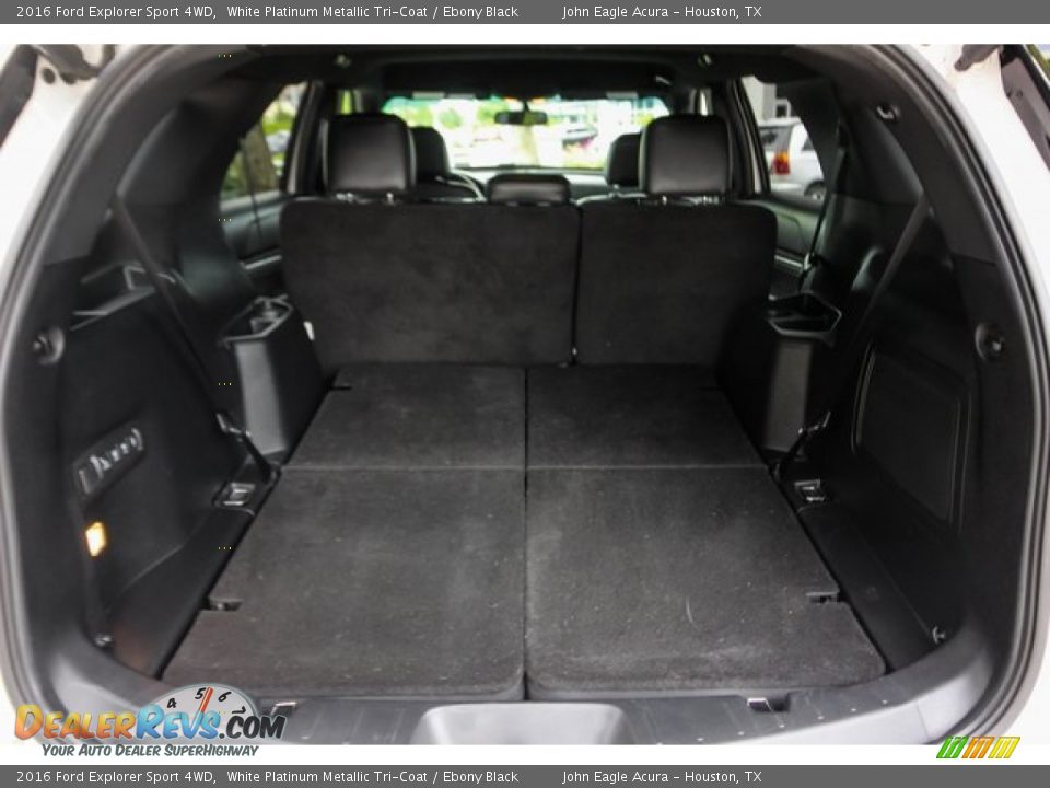 2016 Ford Explorer Sport 4WD White Platinum Metallic Tri-Coat / Ebony Black Photo #22