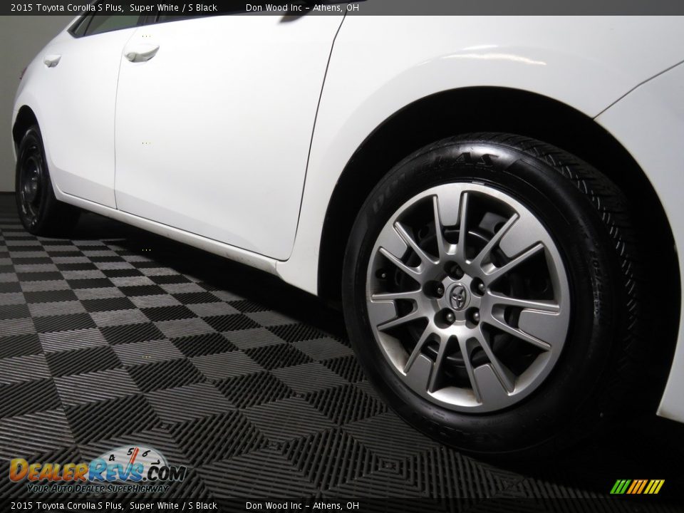 2015 Toyota Corolla S Plus Super White / S Black Photo #3