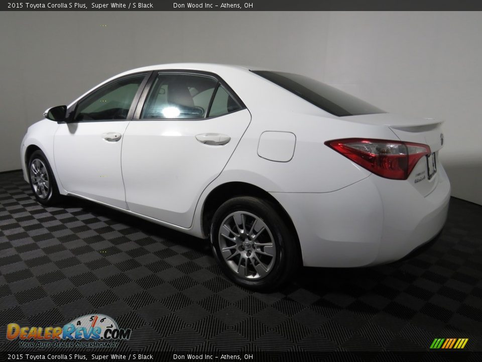 2015 Toyota Corolla S Plus Super White / S Black Photo #9