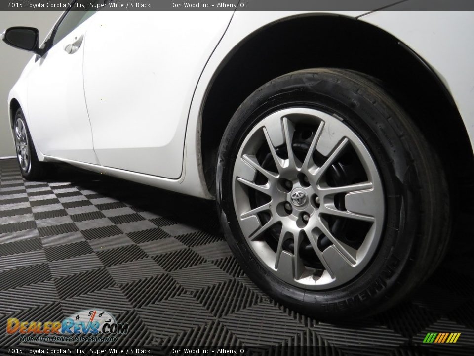2015 Toyota Corolla S Plus Super White / S Black Photo #10
