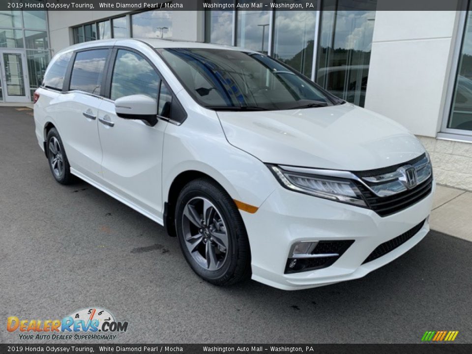 2019 Honda Odyssey Touring White Diamond Pearl / Mocha Photo #2