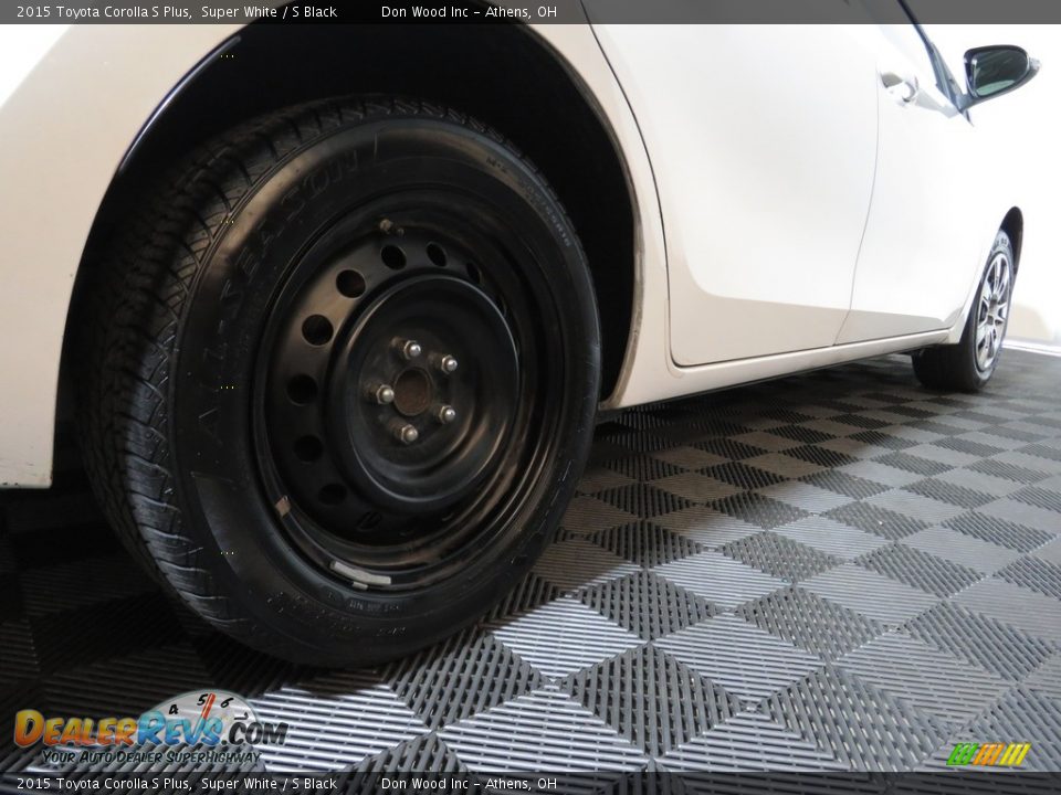 2015 Toyota Corolla S Plus Super White / S Black Photo #14