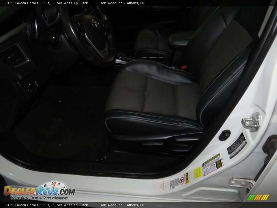 2015 Toyota Corolla S Plus Super White / S Black Photo #16