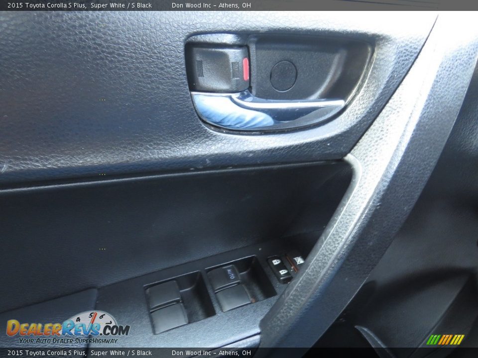 2015 Toyota Corolla S Plus Super White / S Black Photo #28