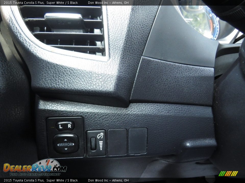 2015 Toyota Corolla S Plus Super White / S Black Photo #29