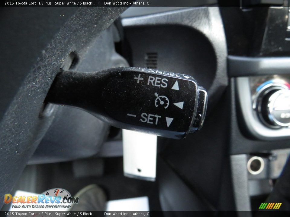 2015 Toyota Corolla S Plus Super White / S Black Photo #34