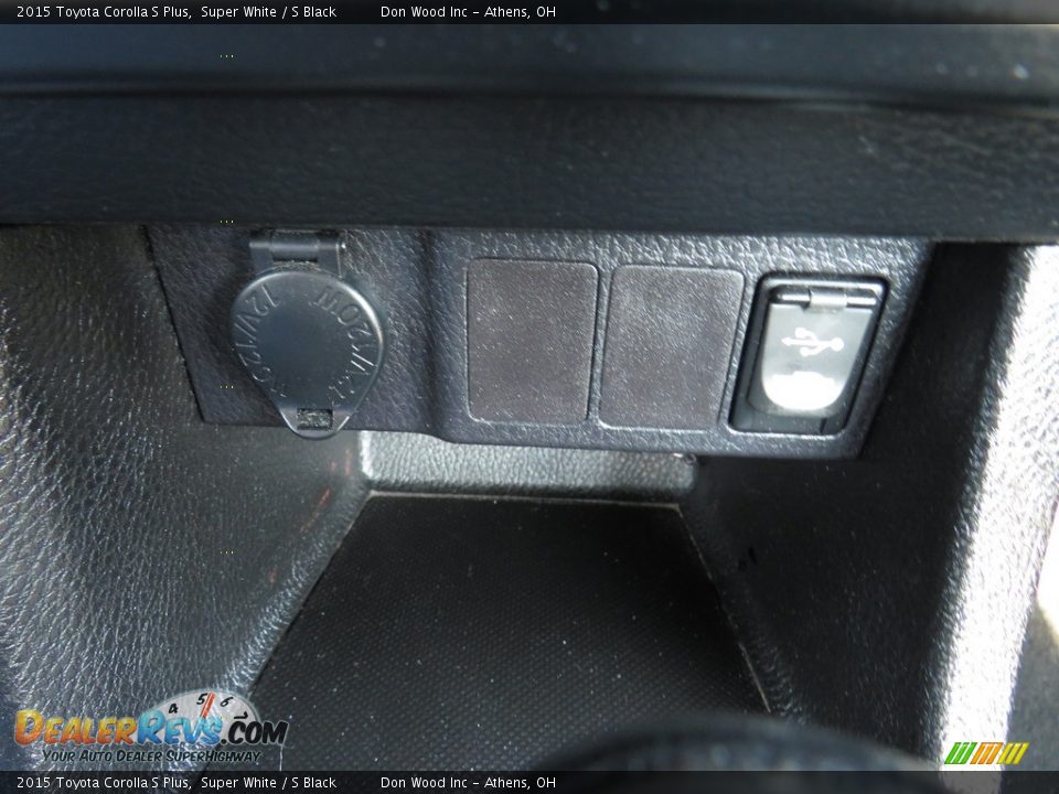 2015 Toyota Corolla S Plus Super White / S Black Photo #36