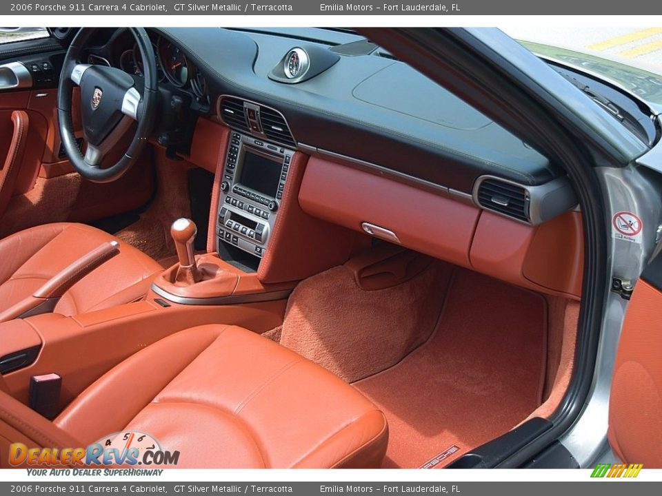 Dashboard of 2006 Porsche 911 Carrera 4 Cabriolet Photo #45