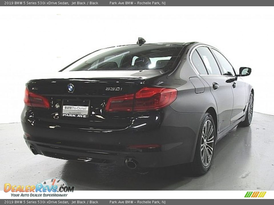 2019 BMW 5 Series 530i xDrive Sedan Jet Black / Black Photo #4