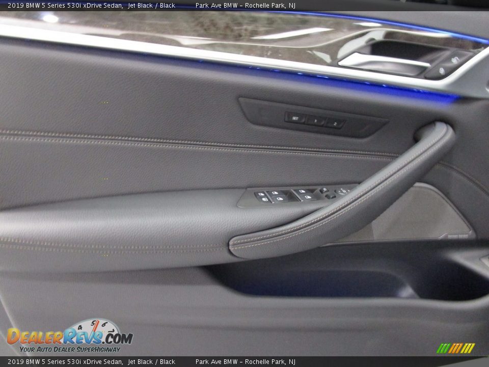 2019 BMW 5 Series 530i xDrive Sedan Jet Black / Black Photo #7