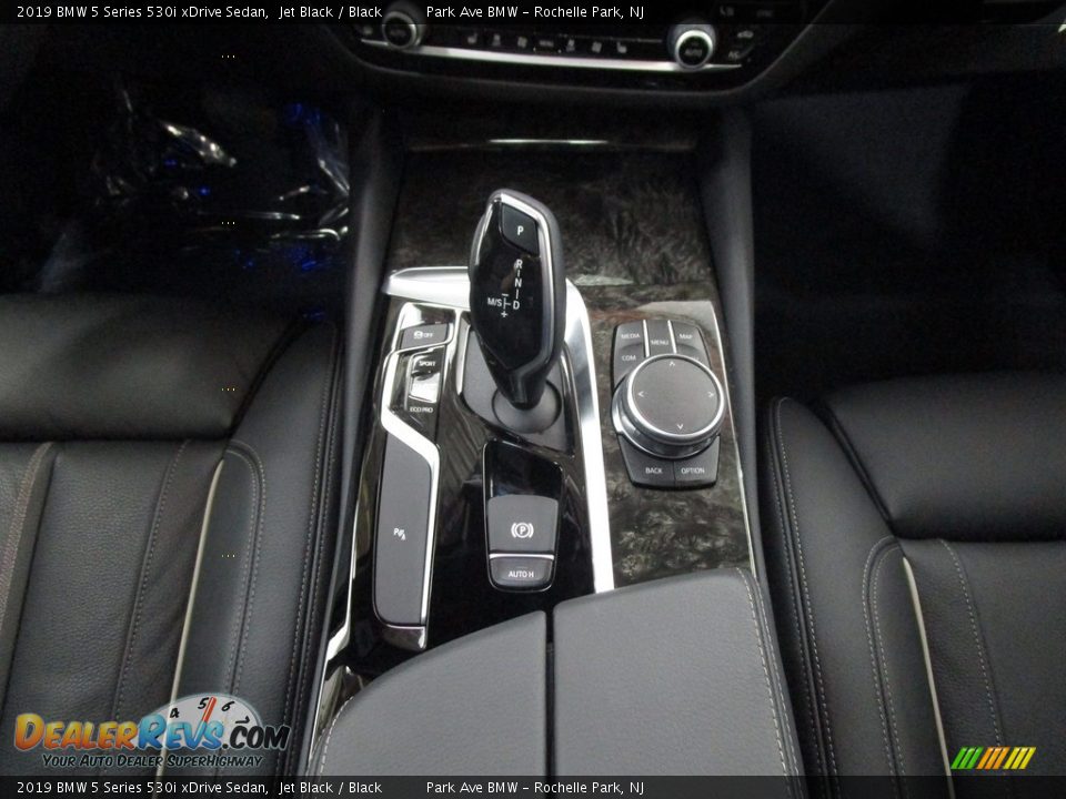 2019 BMW 5 Series 530i xDrive Sedan Jet Black / Black Photo #27