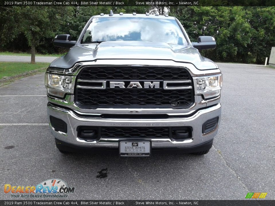 2019 Ram 3500 Tradesman Crew Cab 4x4 Billet Silver Metallic / Black Photo #3