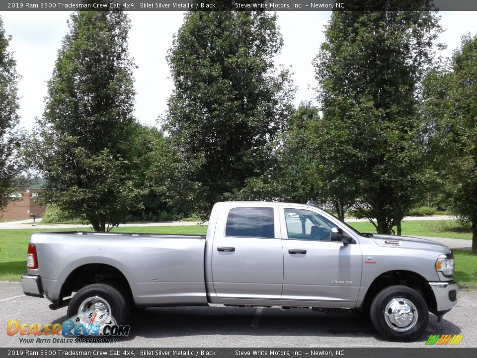 2019 Ram 3500 Tradesman Crew Cab 4x4 Billet Silver Metallic / Black Photo #5