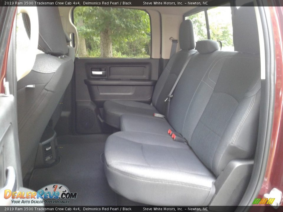 Rear Seat of 2019 Ram 3500 Tradesman Crew Cab 4x4 Photo #11
