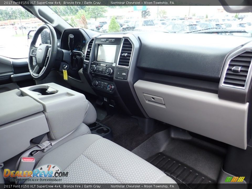 2017 Ford F150 XLT SuperCrew 4x4 Bronze Fire / Earth Gray Photo #15