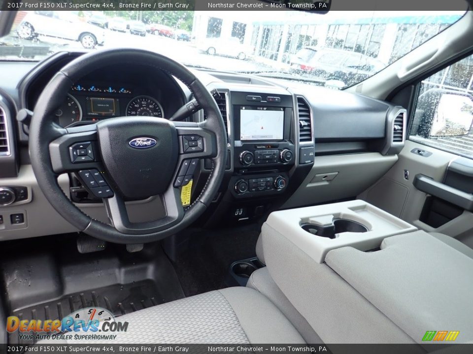 2017 Ford F150 XLT SuperCrew 4x4 Bronze Fire / Earth Gray Photo #22