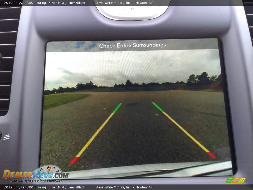 2019 Chrysler 300 Touring Silver Mist / Linen/Black Photo #21