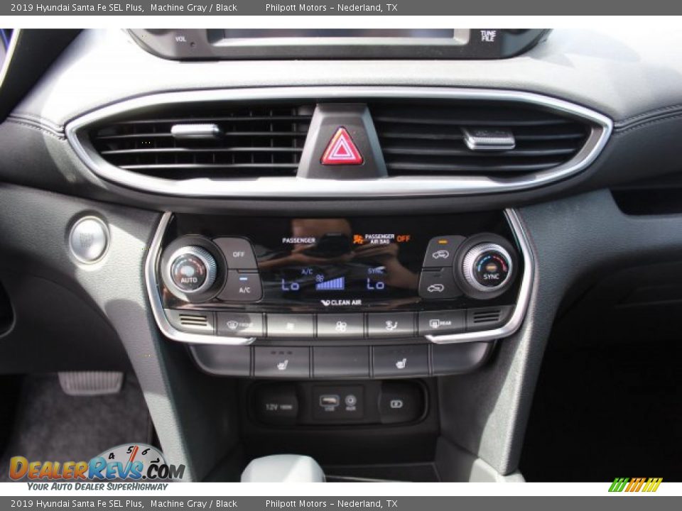 2019 Hyundai Santa Fe SEL Plus Machine Gray / Black Photo #17