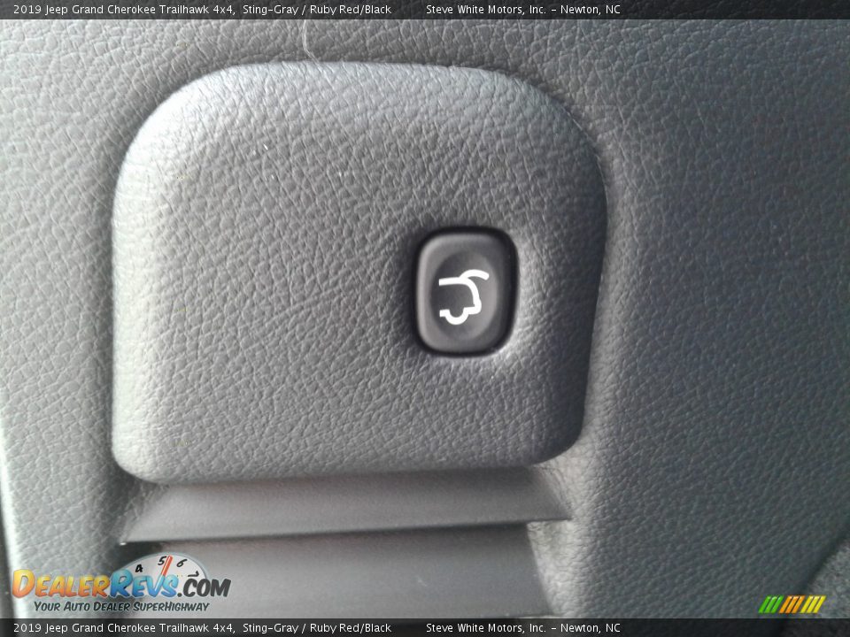 2019 Jeep Grand Cherokee Trailhawk 4x4 Sting-Gray / Ruby Red/Black Photo #12