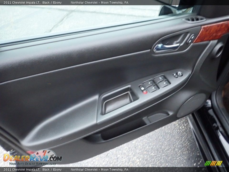 2011 Chevrolet Impala LT Black / Ebony Photo #22