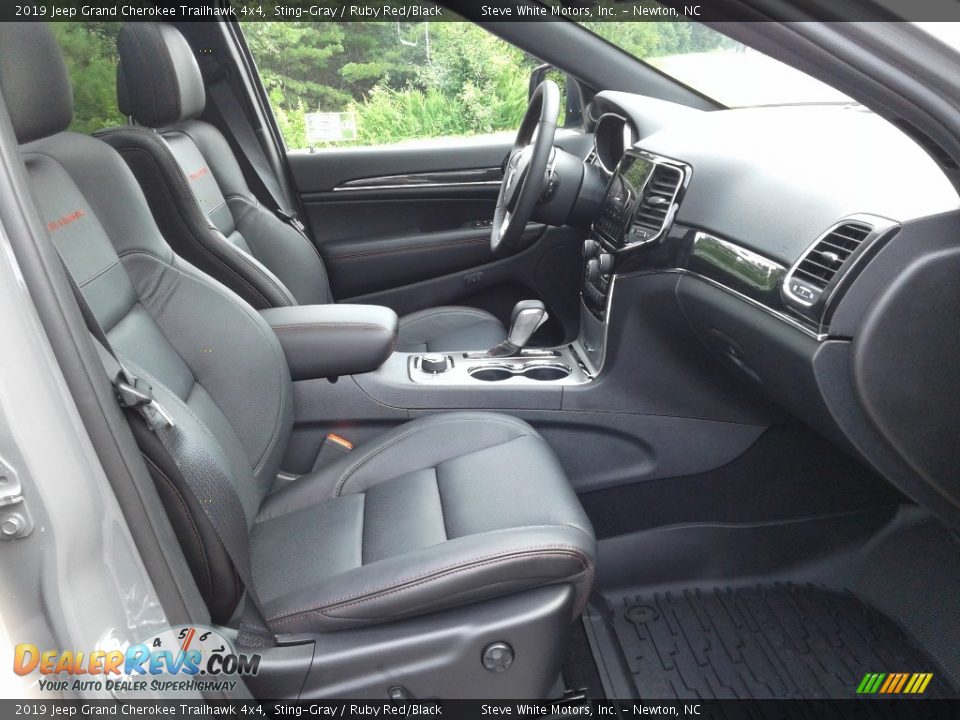 2019 Jeep Grand Cherokee Trailhawk 4x4 Sting-Gray / Ruby Red/Black Photo #17