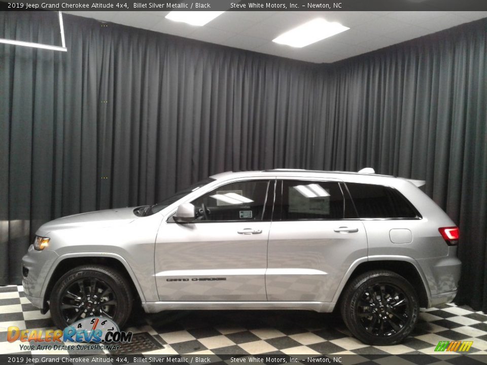 2019 Jeep Grand Cherokee Altitude 4x4 Billet Silver Metallic / Black Photo #1