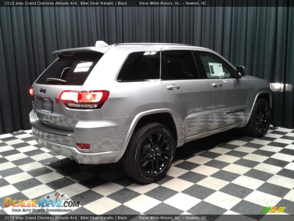 2019 Jeep Grand Cherokee Altitude 4x4 Billet Silver Metallic / Black Photo #6