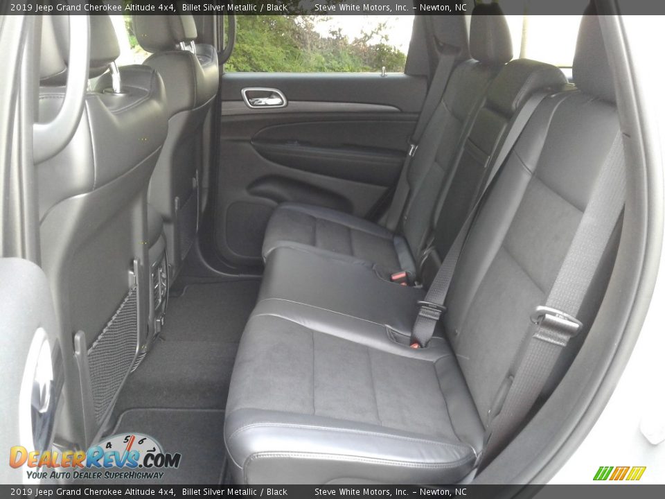2019 Jeep Grand Cherokee Altitude 4x4 Billet Silver Metallic / Black Photo #11
