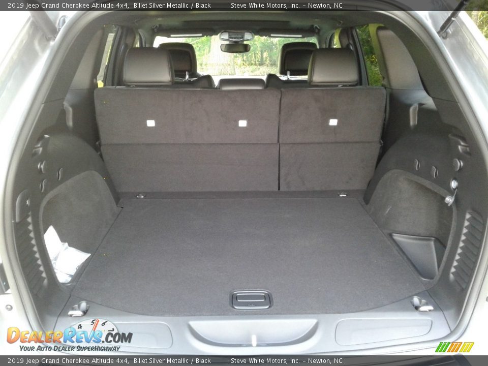2019 Jeep Grand Cherokee Altitude 4x4 Billet Silver Metallic / Black Photo #13